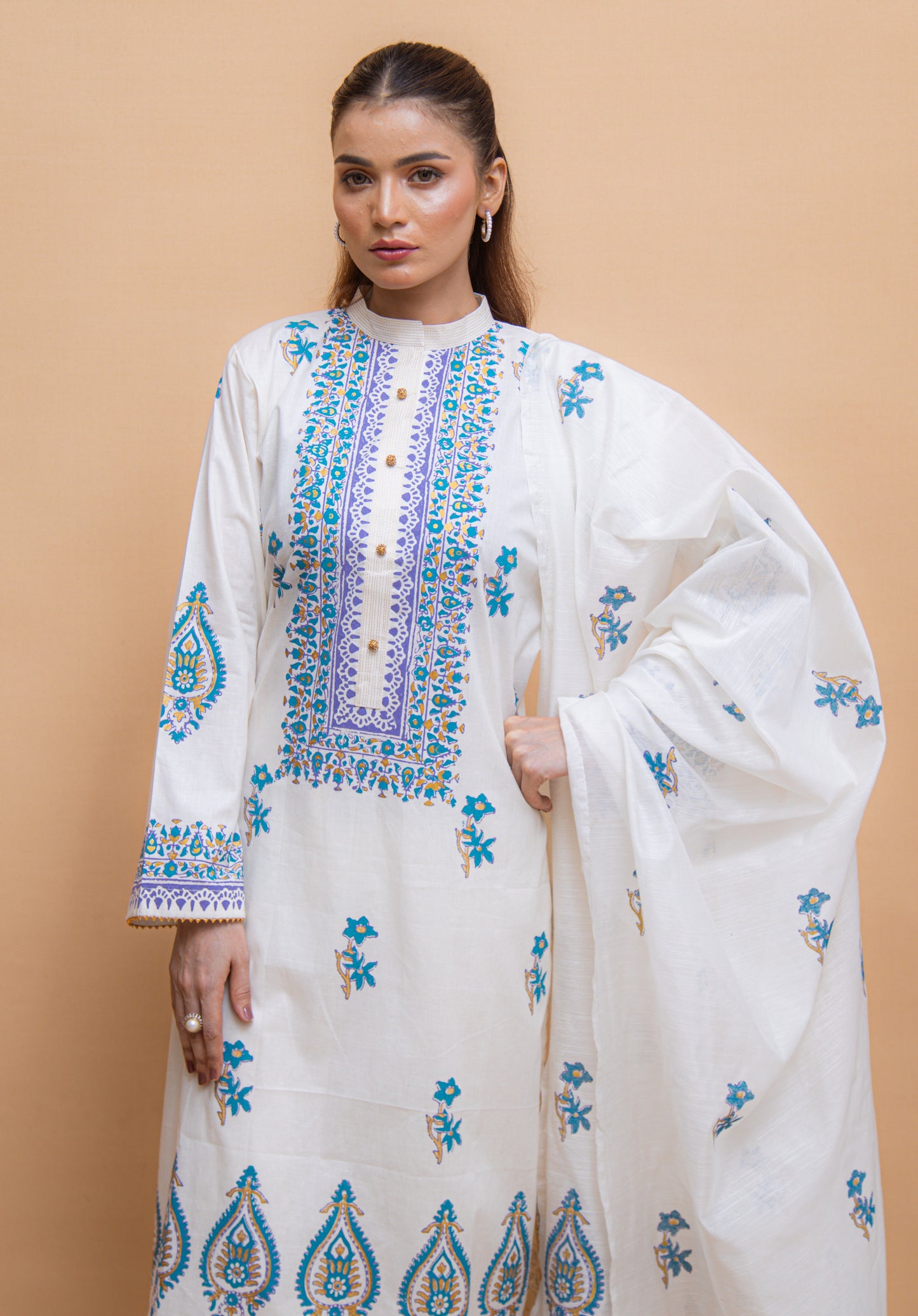 Aira | 3 Pc Suit | Unstitched