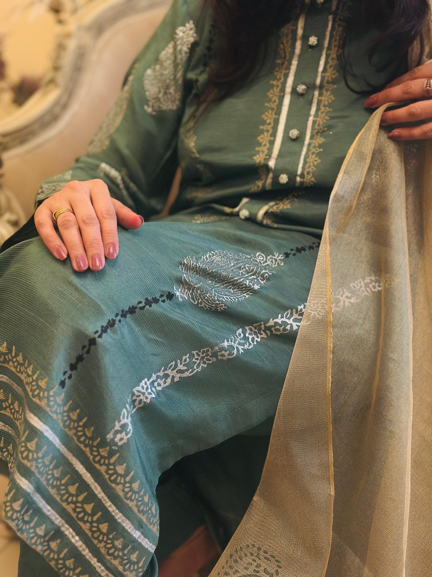 Emerald Radiance (Unstitched)